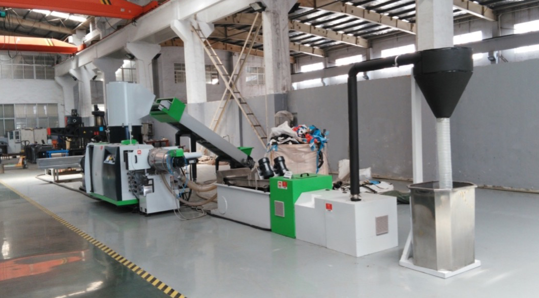 kasus perusahaan terbaru tentang Kasus Proyek Pelletisasi Cincin Air Film Agglomerasi Vietnam