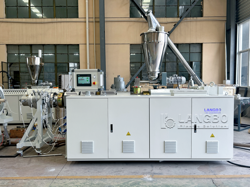 kasus perusahaan terbaru tentang Jalur Ekstrusi Pipa PVC 90315mm untuk Pabrik Pipa Infrastruktur di Tunisia