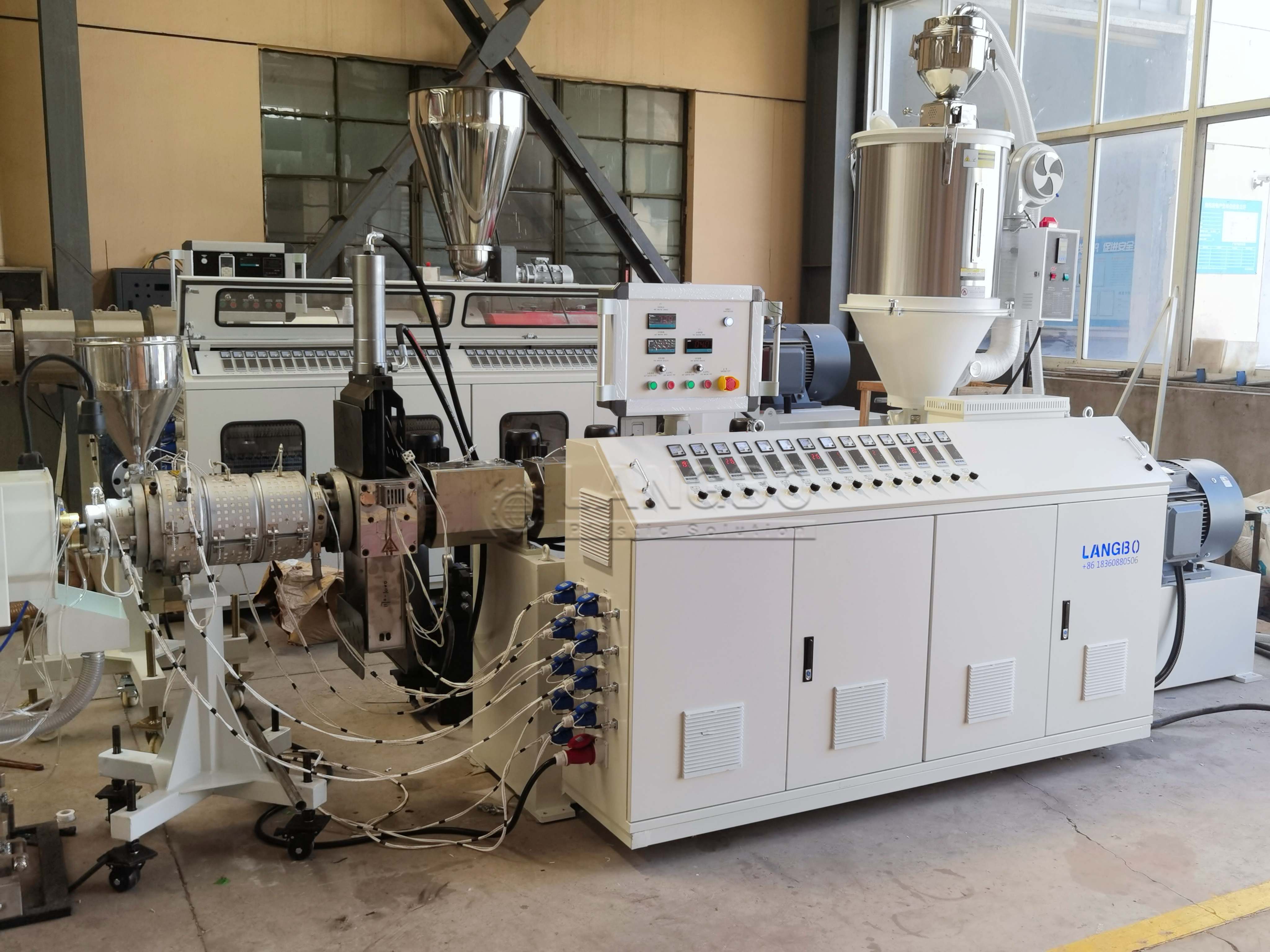 kasus perusahaan terbaru tentang Tunisia PE Pipe Extrusion Line Project for Water Supply and Infrastructure Applications