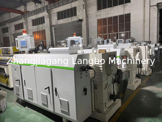 55KWConical Twin Screw Plastic Extruder 80/156 Kapasitas Tinggi