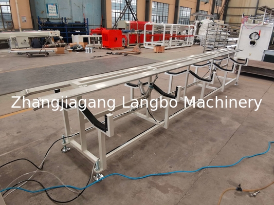 Jalur Ekstrusi Pipa PVC Pendingin Udara Dengan Rasio 30:1 L/D Dan Tenaga Motor 37KW