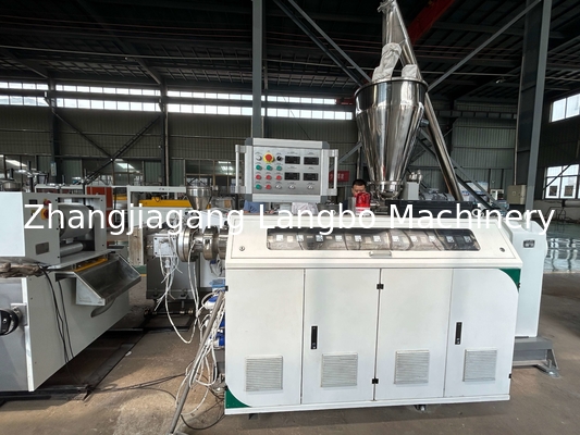 Co Outdoor Wpc Extrusion Line Dengan 3D Embossing