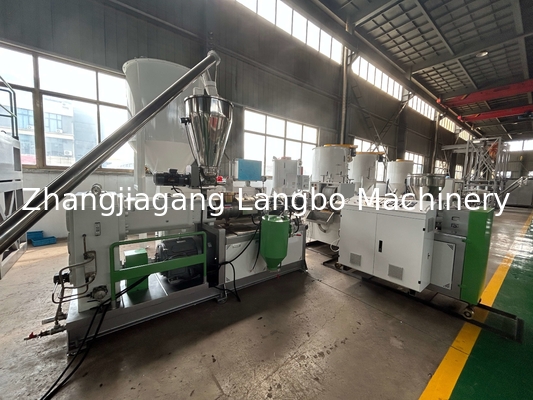 Co Outdoor Wpc Extrusion Line Dengan 3D Embossing