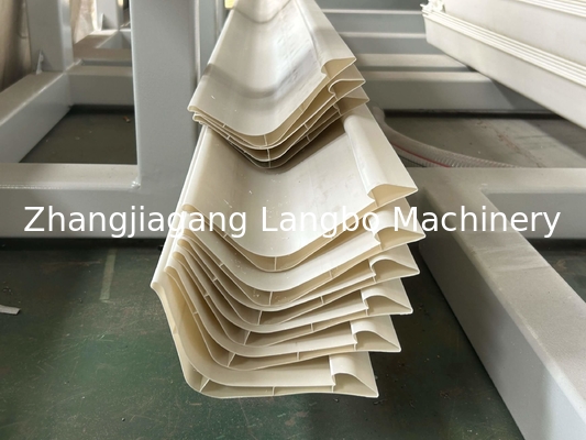 Lini Produksi Ekstrusi Profil PVC Berbentuk Khusus 22KW 1180MM