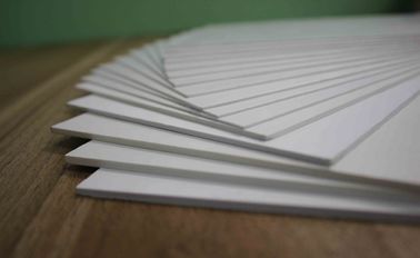 Lini Produksi Papan Busa PVC Gratis / Garis Lembar Busa PVC Gratis / Dekorasi Garis Ekstrusi Lembar Busa PVC