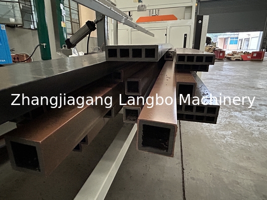 Lini Ekstrusi Profil Wpc yang Dapat Diandalkan Mesin Penghematan Energi Sistem Kontrol Suhu yang Tepat