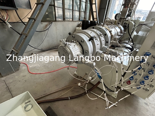 Otomatis PLC CPVC Pipe Extrusion Line Dengan Dia 20-110mm