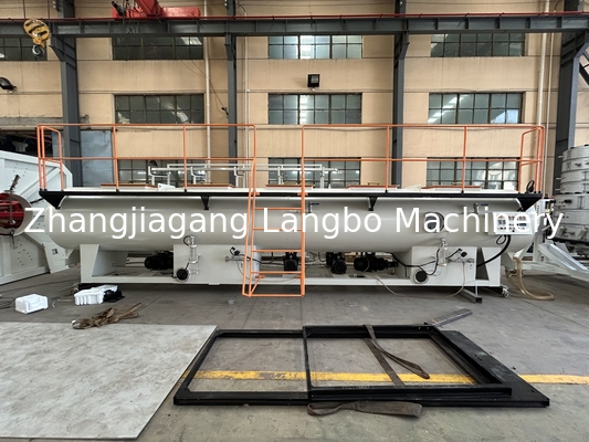 400-710mm PVC Pipe Extrusion Line dengan mesin 92/188 110KW
