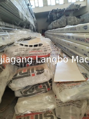 Garis Produksi Profil Tirai PVC Ekstruder Sekrup Kembar Konik