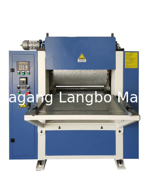 Mesin Pembuat Lapisan Komposit Pintu Dek Kayu Plastik / Mesin Embossing