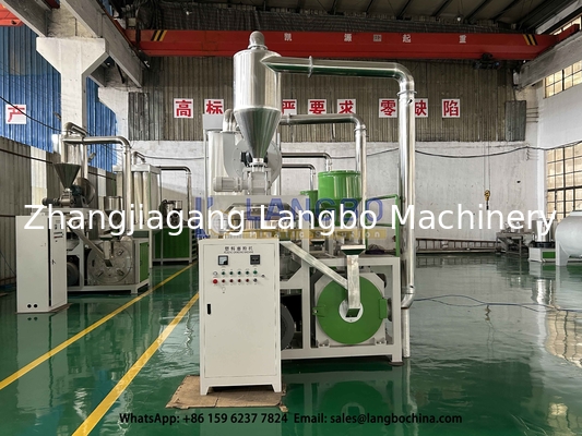 Produk limbah pipa profil plastik Pulverizer Miller Machine