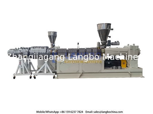 800-1200mm Tiga lapisan Besar Diameter PVC Pipe Making Machine Pipa limbah plastik Ekstrusi Produksi Line