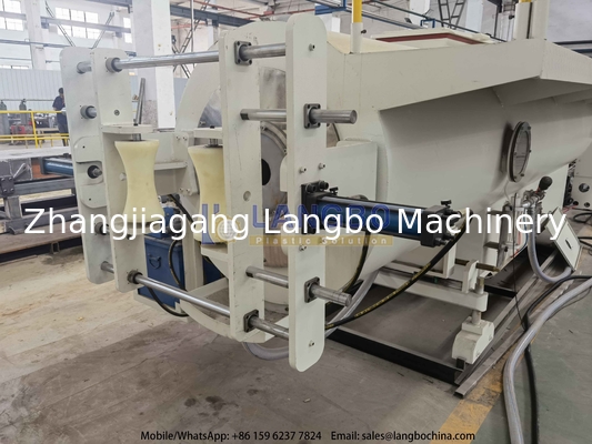 800-1200mm Tiga lapisan Besar Diameter PVC Pipe Making Machine Pipa limbah plastik Ekstrusi Produksi Line