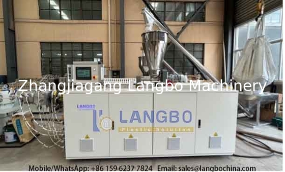50-200mm PVC-U Pipe Extrusion Line Dengan 80/156 55kw Integrated Gearbox Dan Siemens Motor