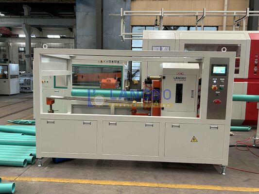 Line Produksi PVC Pipe Extruder Disesuaikan Untuk Kontaktor Saluran Irigasi Pertanian  OR SCHNIDER