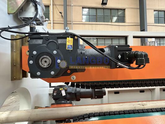 PVC Plastic Auto Condit Pipe Extrusion Making Machine Dengan Kontaktor  OR SCHNIDER Dan Diameter Sekrup 65/132