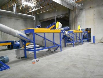 PP PE Film Strand Plastik Pelletizing Machine Single Screw Double Stage Pull Strap