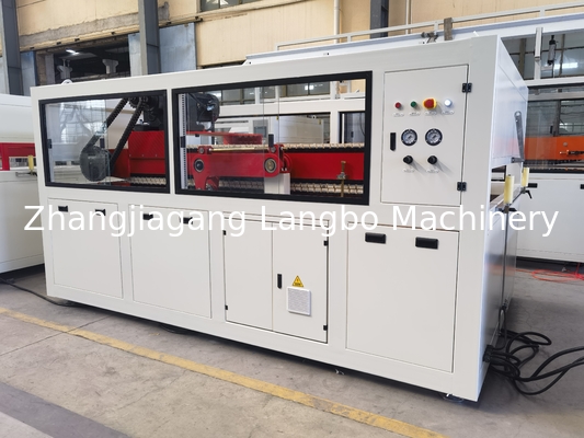 PVC Windows Profile Extrusion Line Making Machine Extruding Machine 1200mm PVC Ceiling Panel Production Line dengan Mesin Penanganan Otomatis