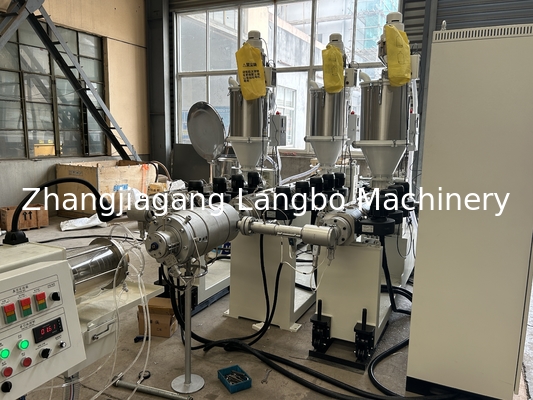 Plastik Single Screw Extruder Lantai Dua PPR Irigasi Pasokan Air Selang Pipa Ekstrusi Produksi Line