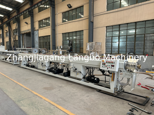 Plastik Single Screw Extruder Lantai Dua PPR Irigasi Pasokan Air Selang Pipa Ekstrusi Produksi Line