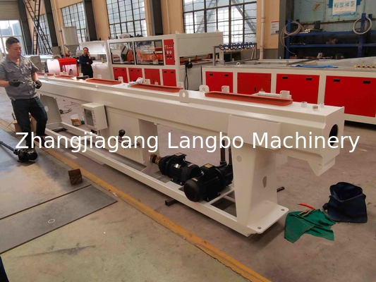 16-63mm PPR Pipe Extrusion Line dengan vacuum calibration Spraying Cooling Tank Machines