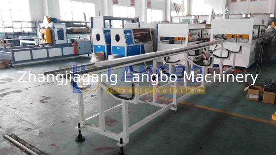 Mesin Lini Produksi Ekstrusi Pipa Pipa Air Listrik Plastik PVC CPVC UPVC dengan Extruder Haul Off Cutting