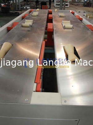 Mesin Lini Produksi Ekstrusi Pipa Pipa Air Listrik Plastik PVC CPVC UPVC dengan Extruder Haul Off Cutting