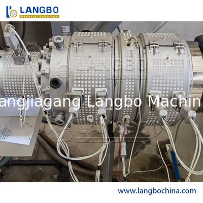 Mesin Plastik PVC Pembuat Pipa Air Mesin Ekstruder Pipa dengan Sistem Kontrol Otomatis