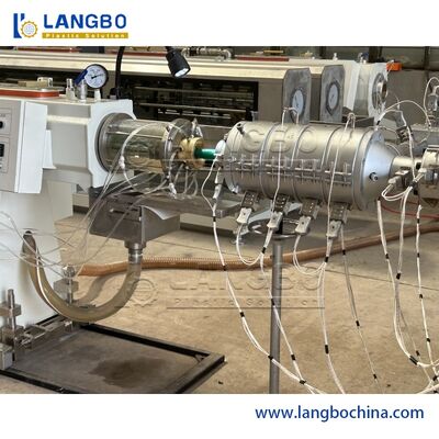 Automatic Single Screw PPR Pipe Extrusion Line Dengan Konsumsi Daya Rendah