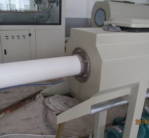Rendah Kebisingan Konis Twin Screw Extruder PVC Fiber Memperkuat Lembut Pembuatan Pipa