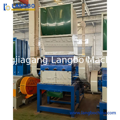 Plastik limbah botol hewan peliharaan serpihan/drum/pallet/PP/HDPE/LDPE/karet/lump/pipa PVC/PE film/jumbo woven bags/garbage crushing crusher recycling plant washing machine