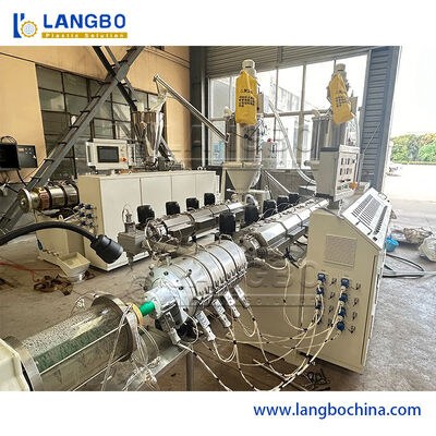 PPR Pipe Extrusion Line dengan 180kgs/h Output 3 Layer Co-Extrusion dan  PLC Control