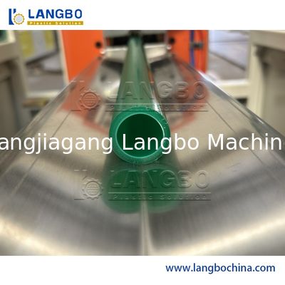 Plastik PPR Pipa Ekstrusi Line ABB Inverter Double Screw Berbagai Diameter