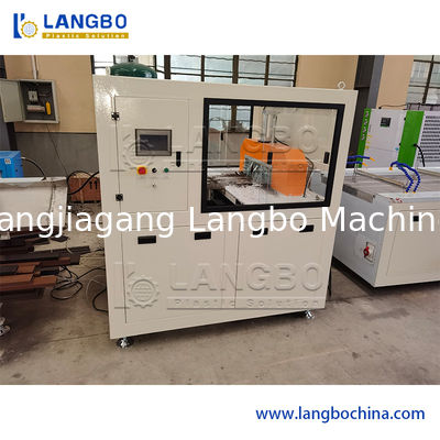 CE WPC Profil Ekstrusi Line 100 - 150KG / H Kapasitas Produksi Tinggi