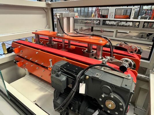 Mesin Ekstrusi Plastik Peralatan Plastik PVC PP PE Pipe Extruder Mesin pembuatan pipa PVC