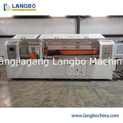 55/110 Conical Twin Screw Extruder PVC Profile Extrusion Line untuk 1180mm Kabel Trunk dengan kekuatan motor 22KW