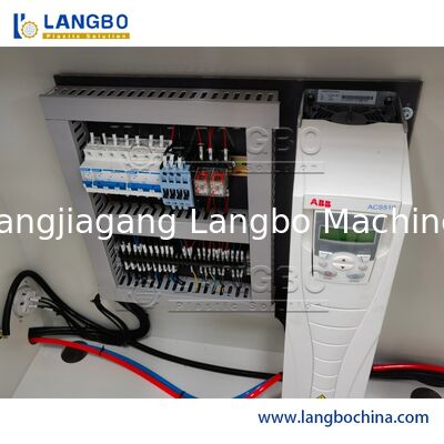 WPC/UPVC/PVC/PE/PP Wall Panel/Window/Door/Decking/Fence/Windowill Wood Plastic Flooring Profile Extrusion Production Line