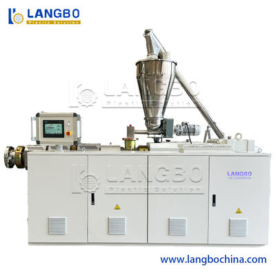CPVC Pvc Pipe Extruder 75 - 250mm Plastic Pipe Line Produksi