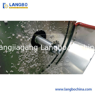 Mesin Penggaruk Pipa Plastik Otomatis