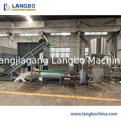 300-5000kg/H Kapasitas PET Daur Ulang Line dengan 14mm Ukuran Flake dan 380V Tegangan untuk PET Botol Daur Ulang