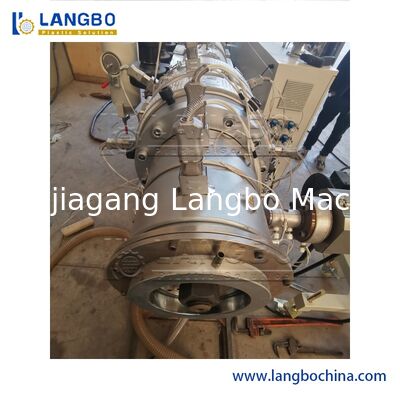 Mesin Pembuat Pipa Plastik PVC HDPE PE Tingkat Lanjut Tinggi 315mm Lini Ekstrusi