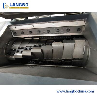 Produksi besar kapasitas terbaik Dibuat di Cina Produksi profesional logam untuk dijual Mesin penghancur plastik