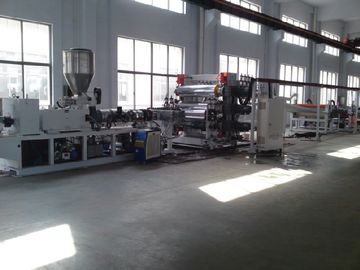 Peralatan Mesin Produksi Profil PVC yang Sangat Terjangkau Termasuk Memotong dan Menumpuk