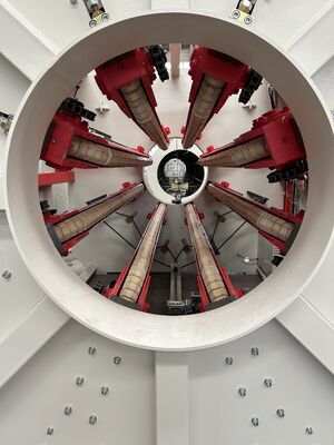 Advanced Besar diameter 400-710mm Plastik UPVC pembuatan mesin pabrik di Cina