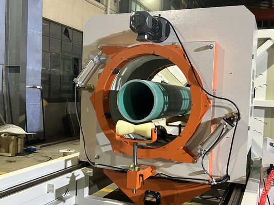 Advanced Besar diameter 400-710mm Plastik UPVC pembuatan mesin pabrik di Cina