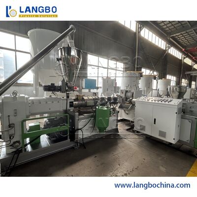 WPC Decking Line. Ekstrusi, Kalibrasi, Embossing untuk Outdoor Boards