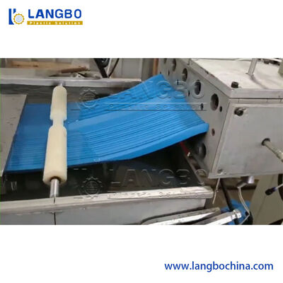Lini Produksi Profil Waterstop Dengan Plastisisasi Tinggi Untuk Profil Penyegelan