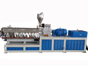 Insinyur Material Twin Screw Plastic Extrusion Equipment Dengan 100-200kg / H