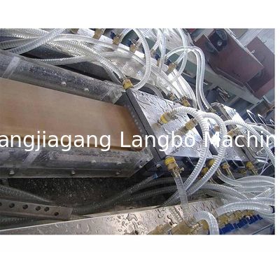 Profesional Kayu Plastik Profil Lantai Komposit Papan Ekstrusi Produksi Line