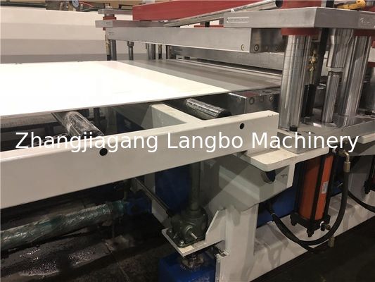 Plastik PP PE WPC Kerak Papan Busa PVC Garis Ekstrusi / Membuat Mesin / Lini produksi